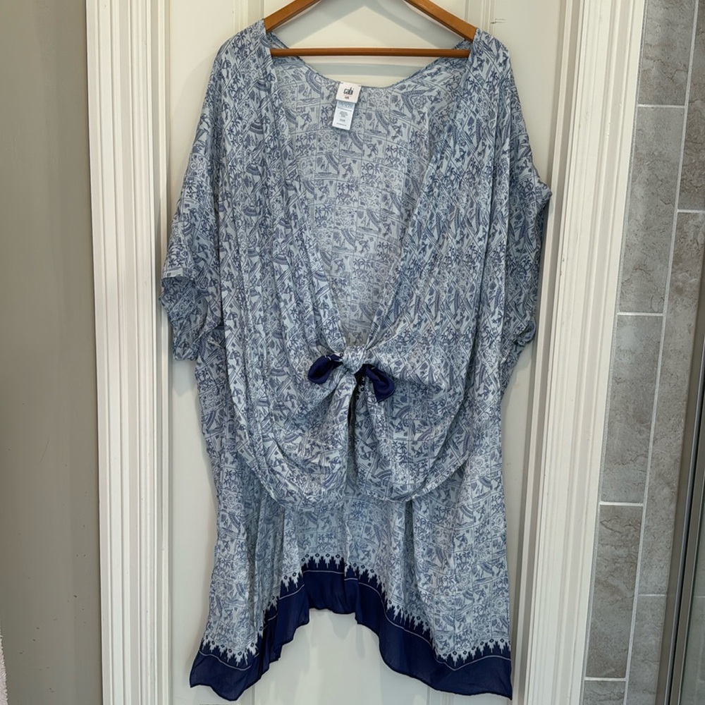 Cabi Blue Beach-themed Print Kimono O/S